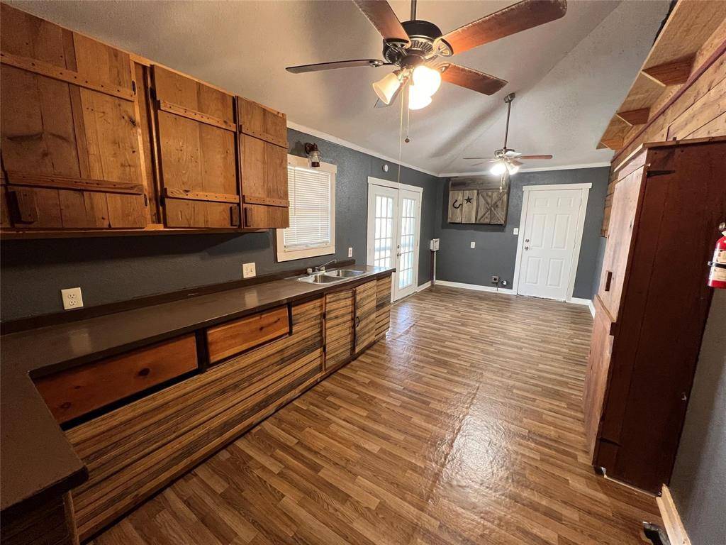 Denison, TX 75020,509 W Sears Street