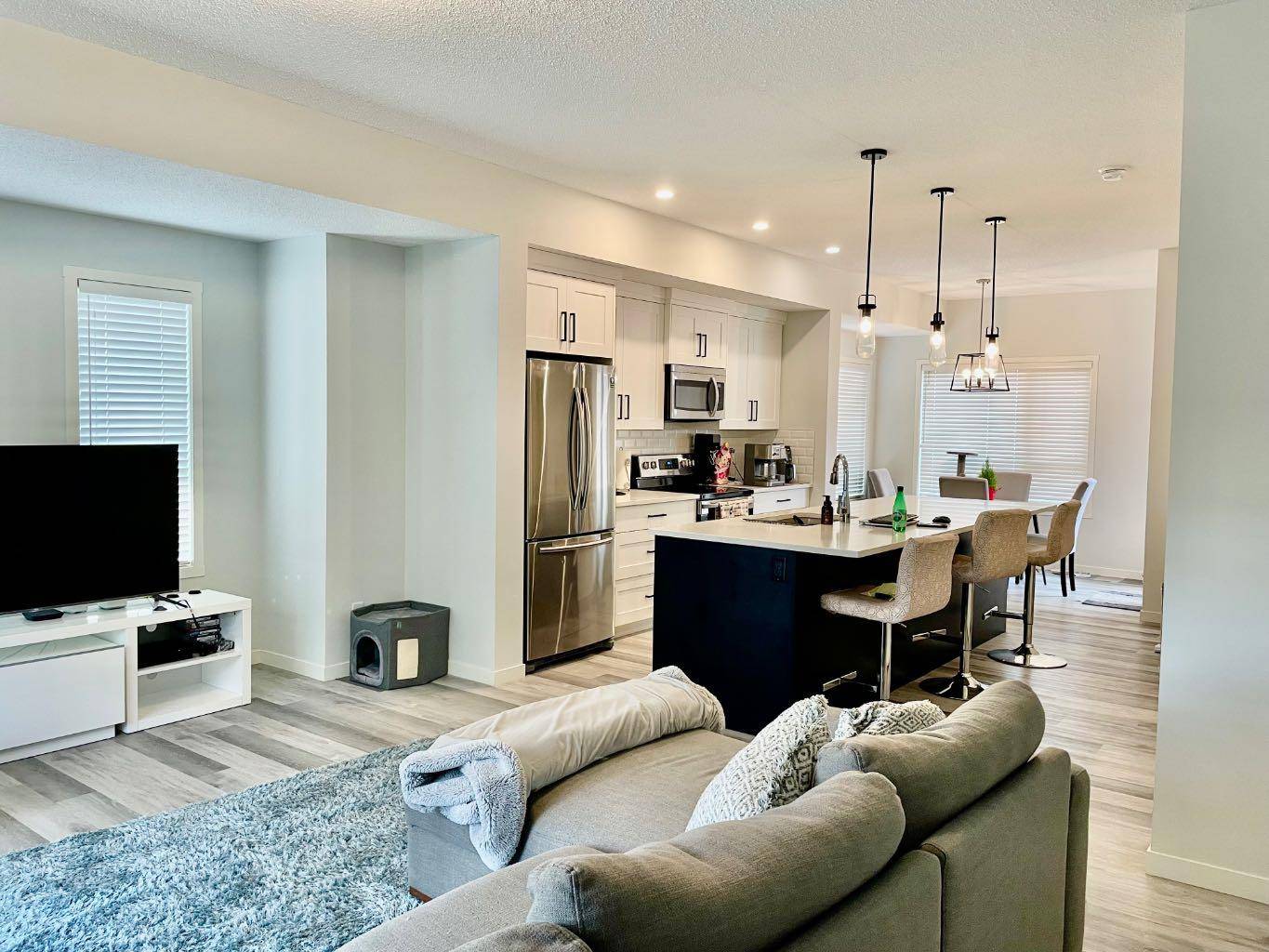 Calgary, AB T3K2P3,402 Harvest Grove WALK NE