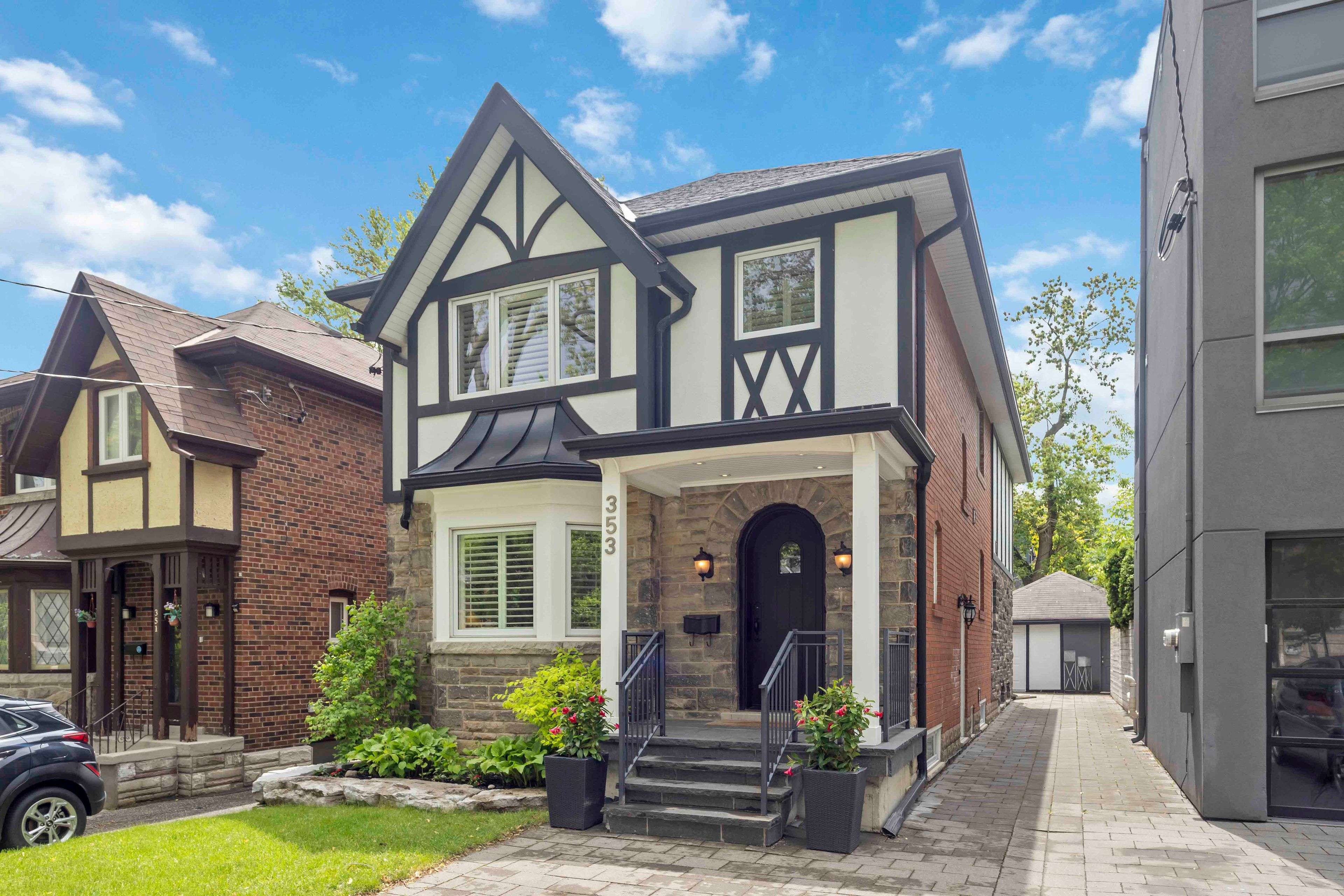 Toronto C03, ON M4R 1J3,353 Briar Hill AVE