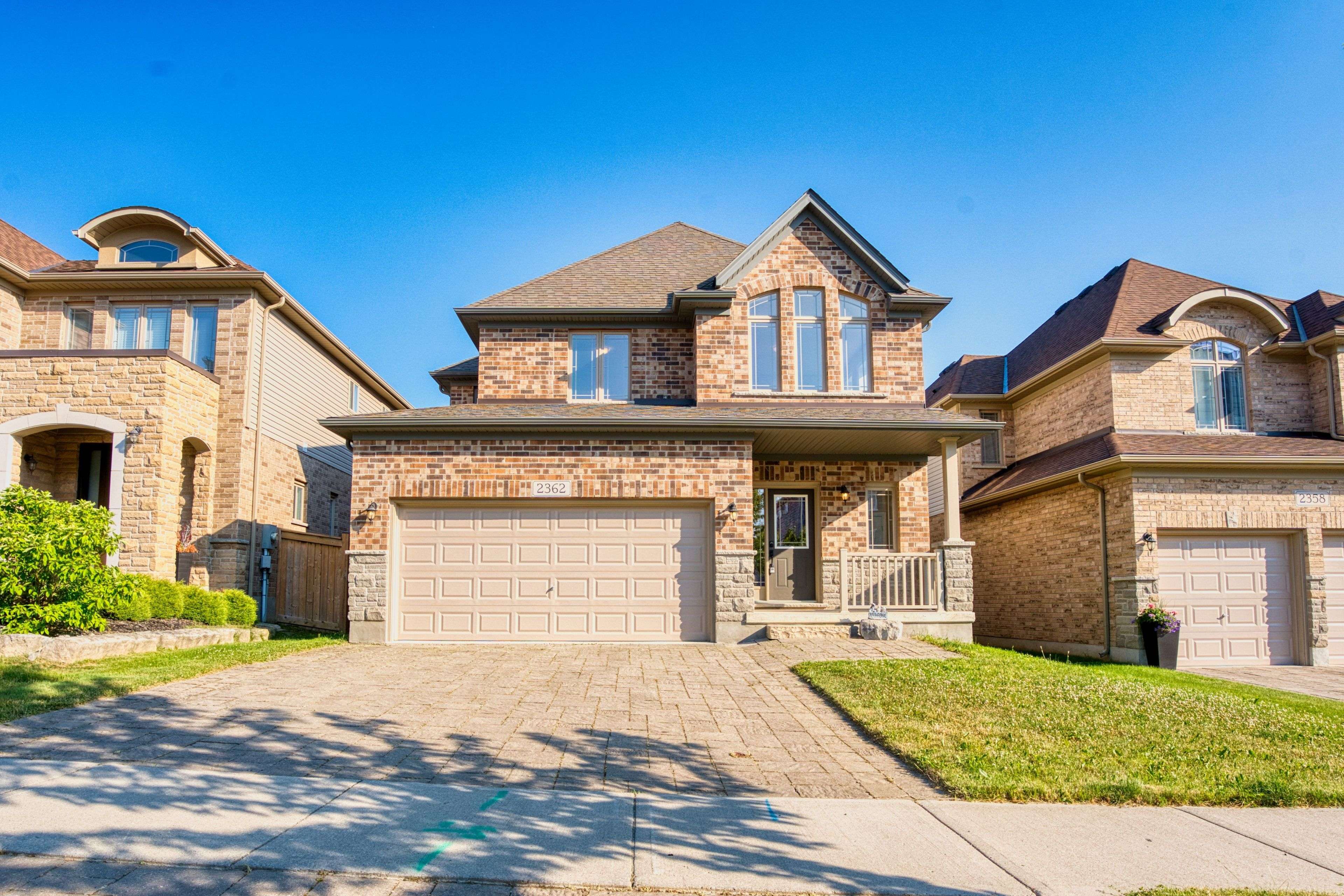 London North, ON N6G 0P4,2362 Callingham DR