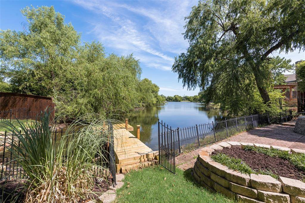Arlington, TX 76001,6906 Winthorp Drive