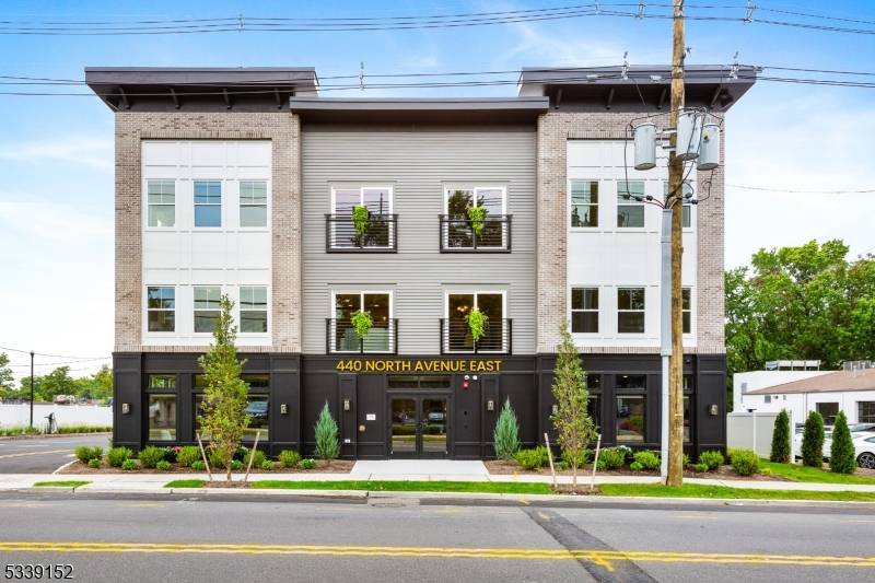 Westfield Town, NJ 07090,440 North Ave #2C