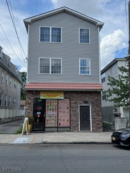 Elizabeth City, NJ 07202,715 Summer St