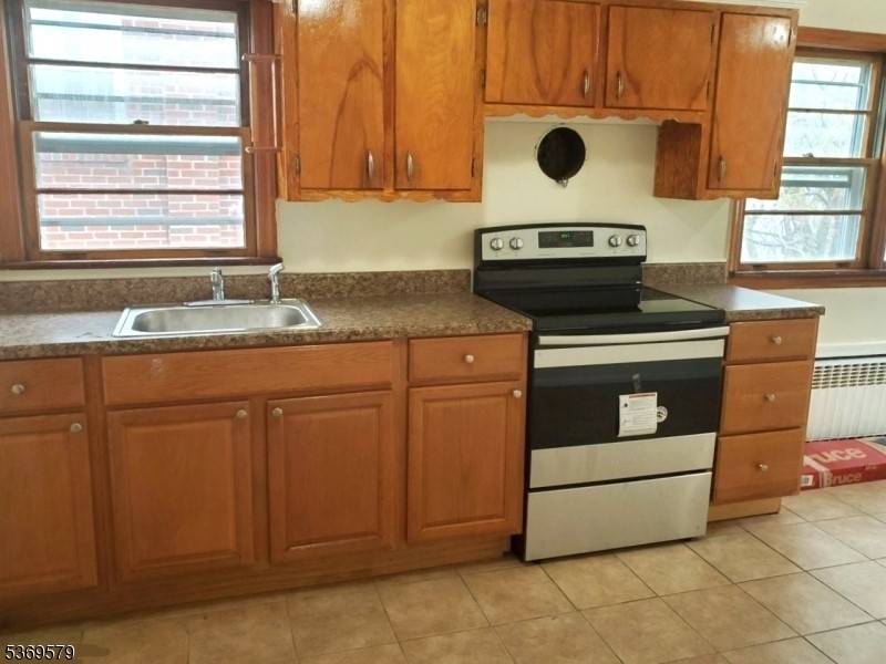 Clifton City, NJ 07013,18 Howard Ave