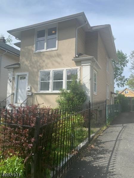 East Orange City, NJ 07017,106 Summit St