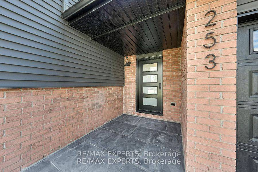 Essa, ON L0L 2N0,253 Spencer AVE
