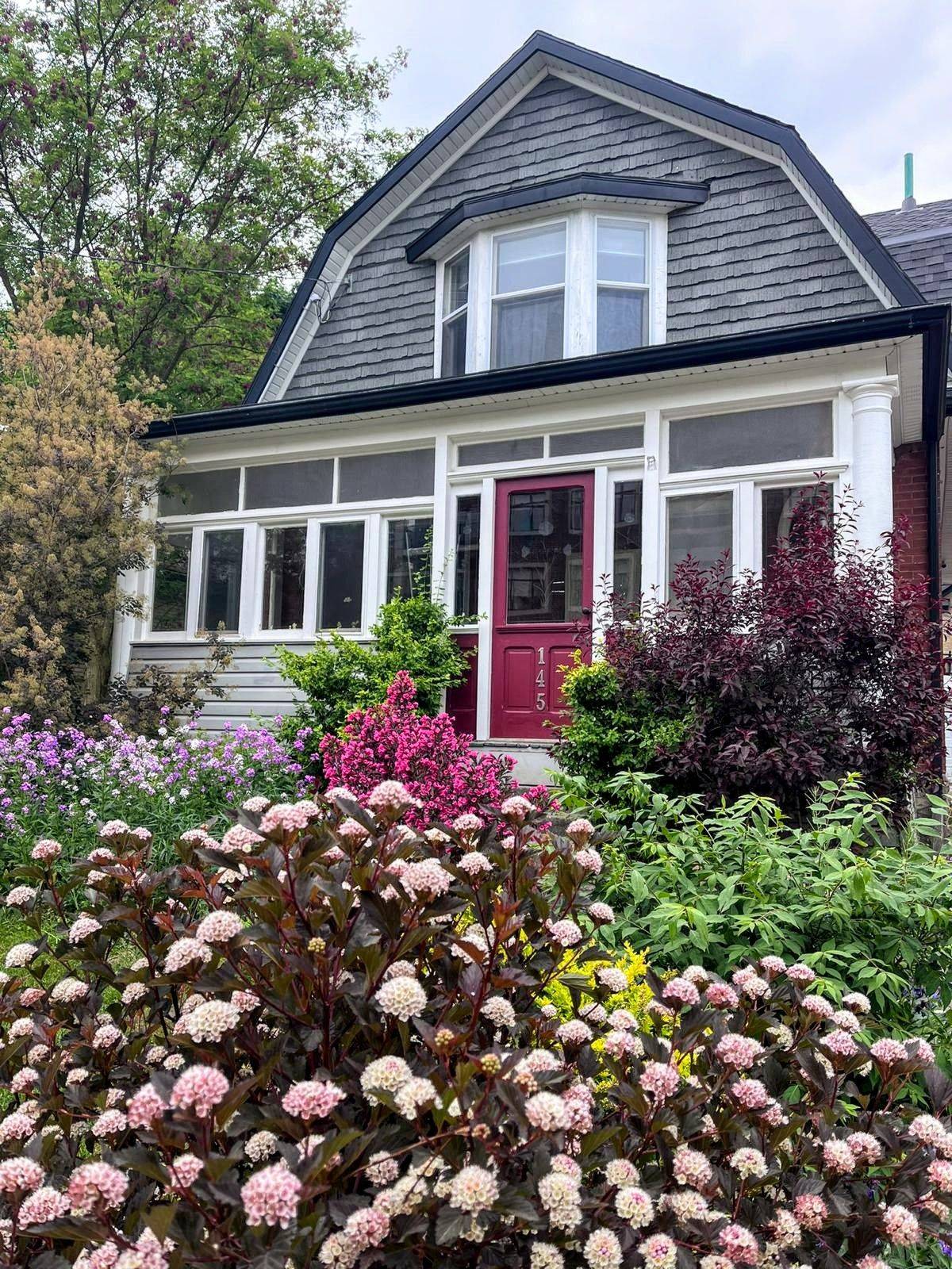 Stratford, ON N5A 5W7,145 Caledonia ST