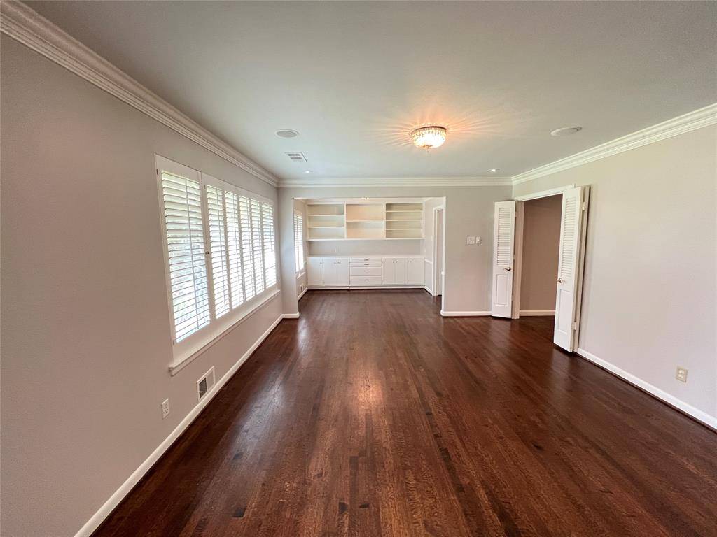 Dallas, TX 75220,4181 Lively Lane