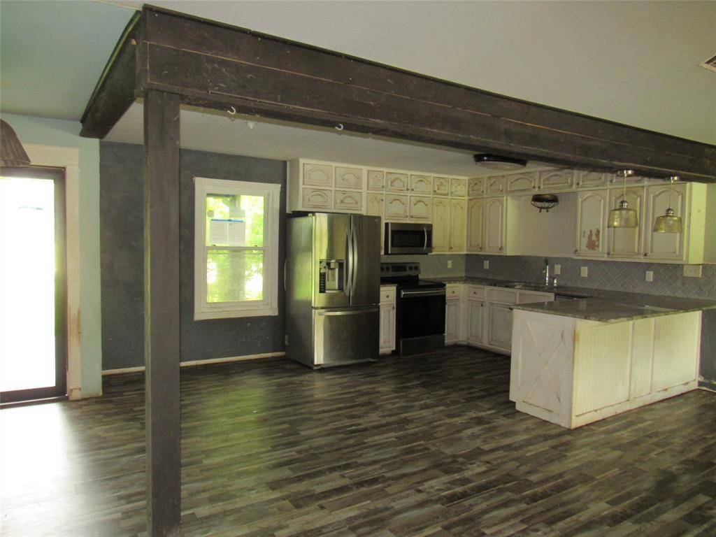 Whitney, TX 76692,138 Quail Lake Drive E