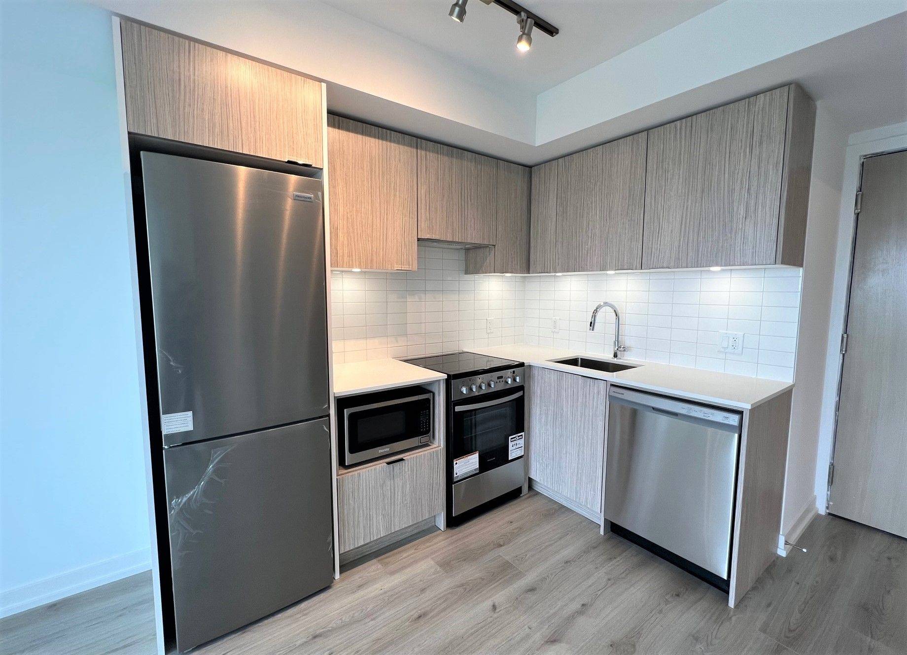Toronto C08, ON M4W 1H7,395 Bloor ST E #3609