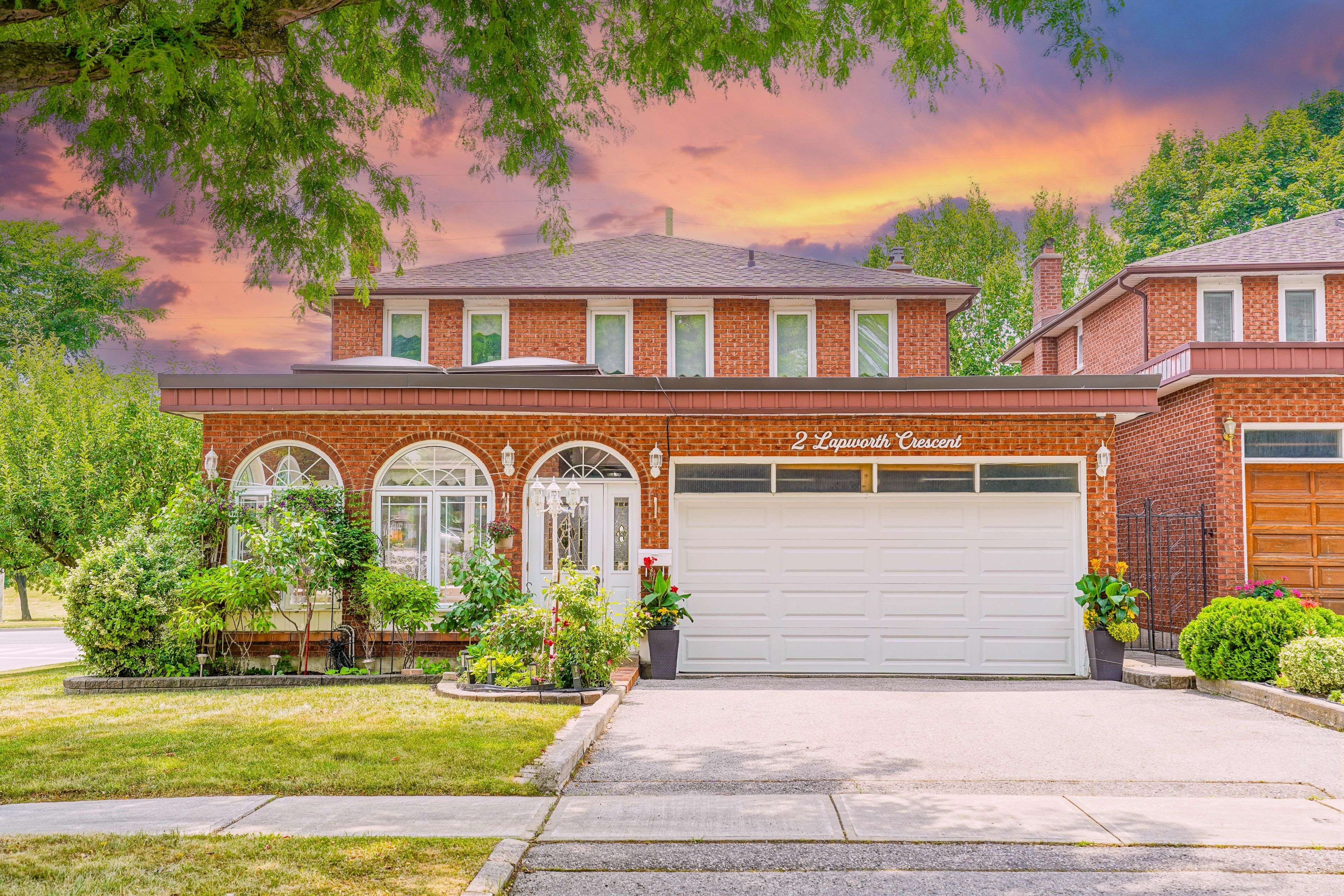 Toronto E05, ON M1V 2M5,2 Lapworth CRES
