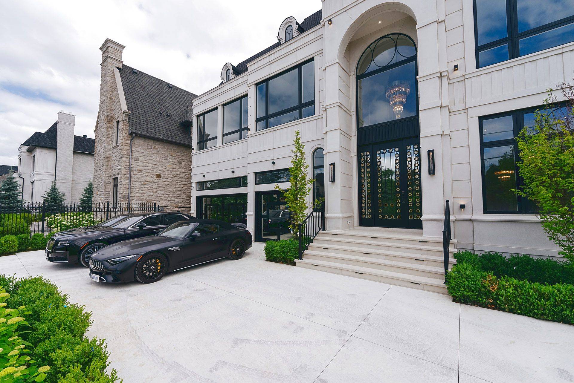 Richmond Hill, ON L4C 6K2,47 Edgar AVE