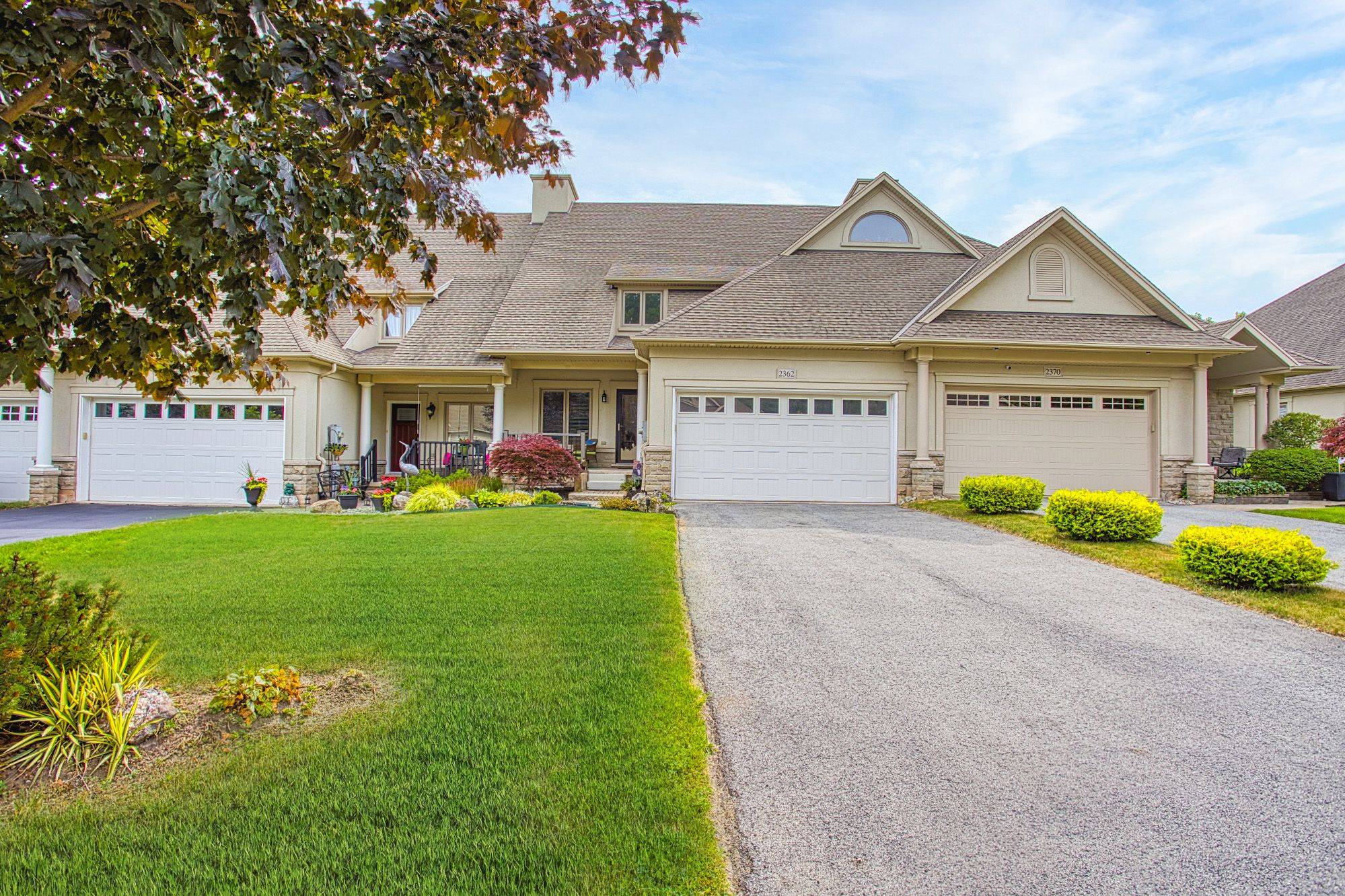 Niagara Falls, ON L2J 0A2,2362 Walker CT