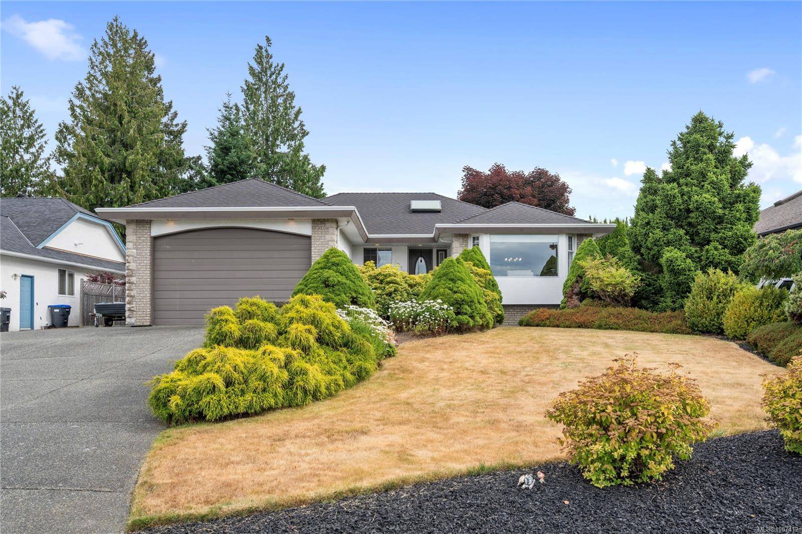 Parksville, BC V9P 2N9,1072 Roberton Blvd