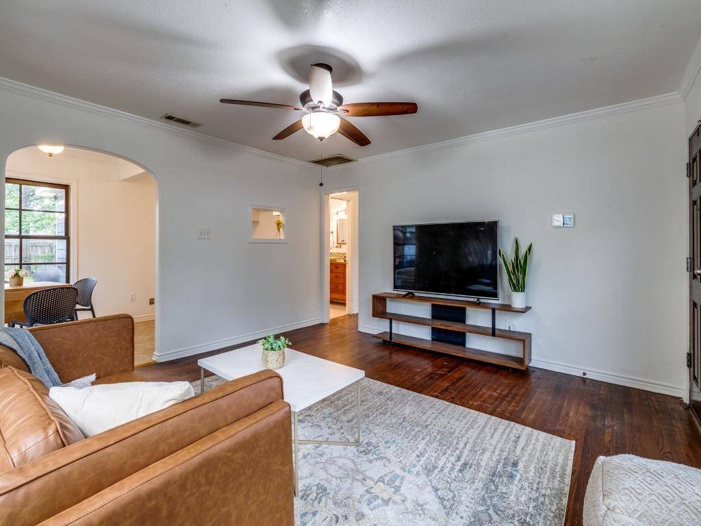 Dallas, TX 75224,1727 Melbourne Avenue