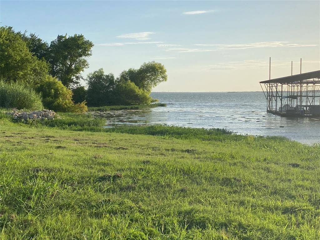 Lone Oak, TX 75453,3892 Thunder Point Drive
