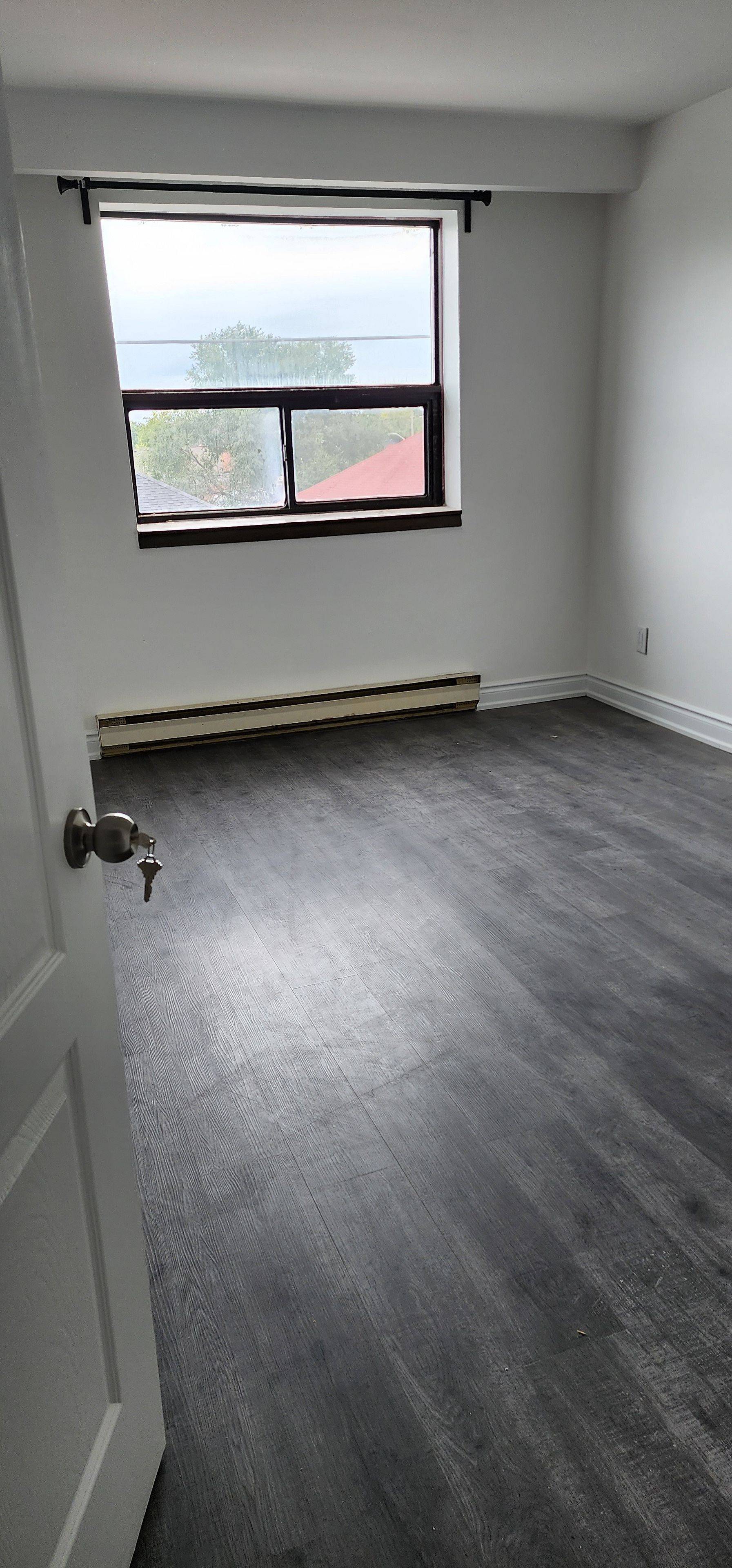 Toronto E03, ON M4K 3T8,987 Pape AVE #Upper 2