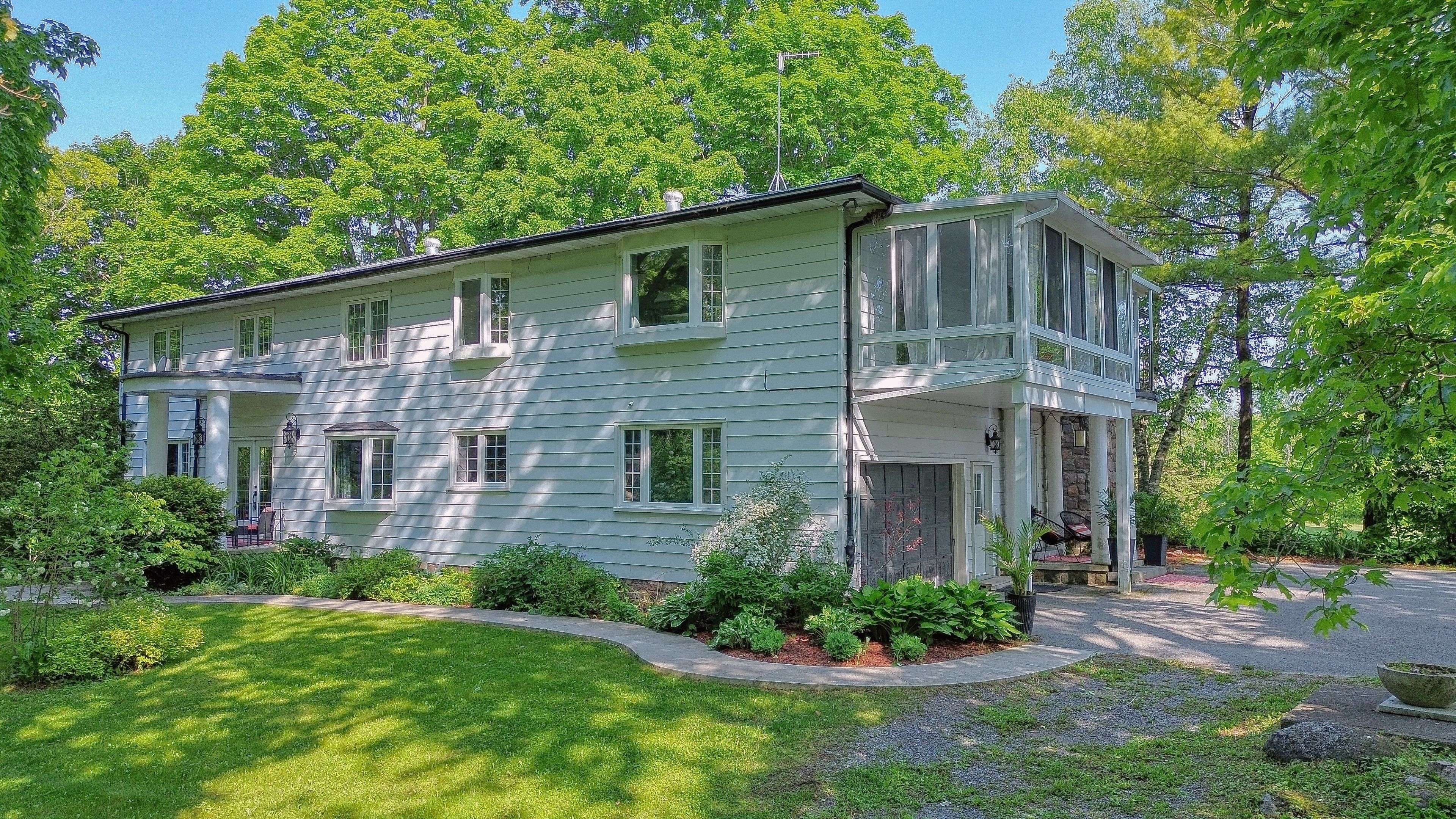 Greater Napanee, ON K0K 2Z0,548 Lorna LN