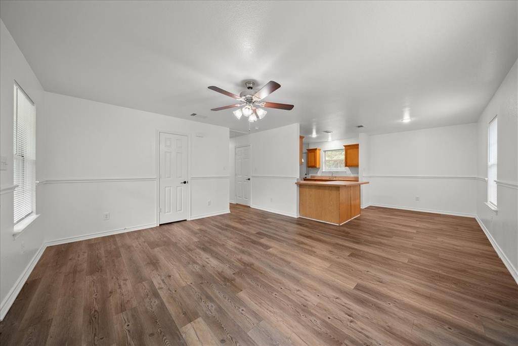 Denison, TX 75020,404 W Day Street