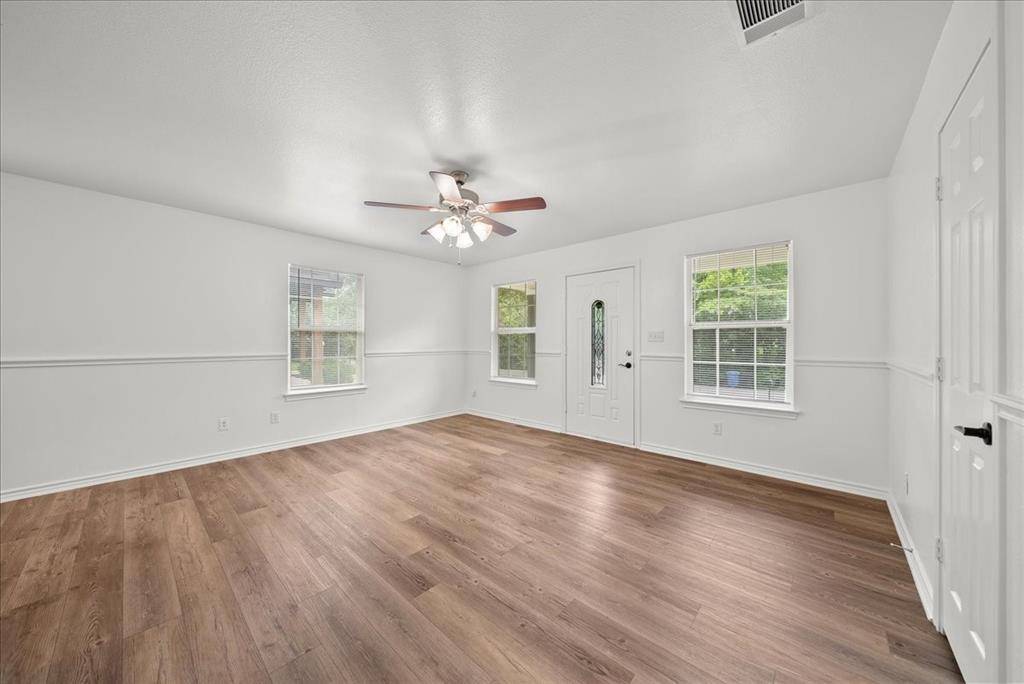 Denison, TX 75020,404 W Day Street