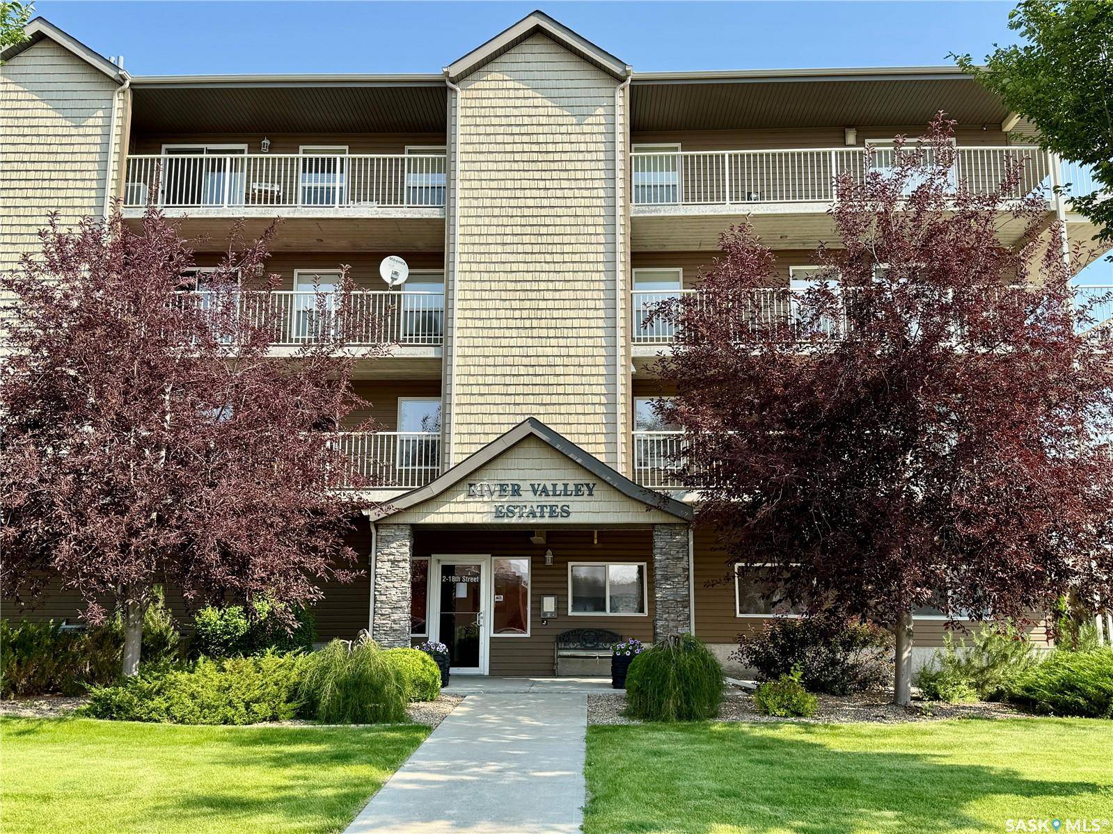 Battleford, SK S0M 0E0,2 18th STREET #207