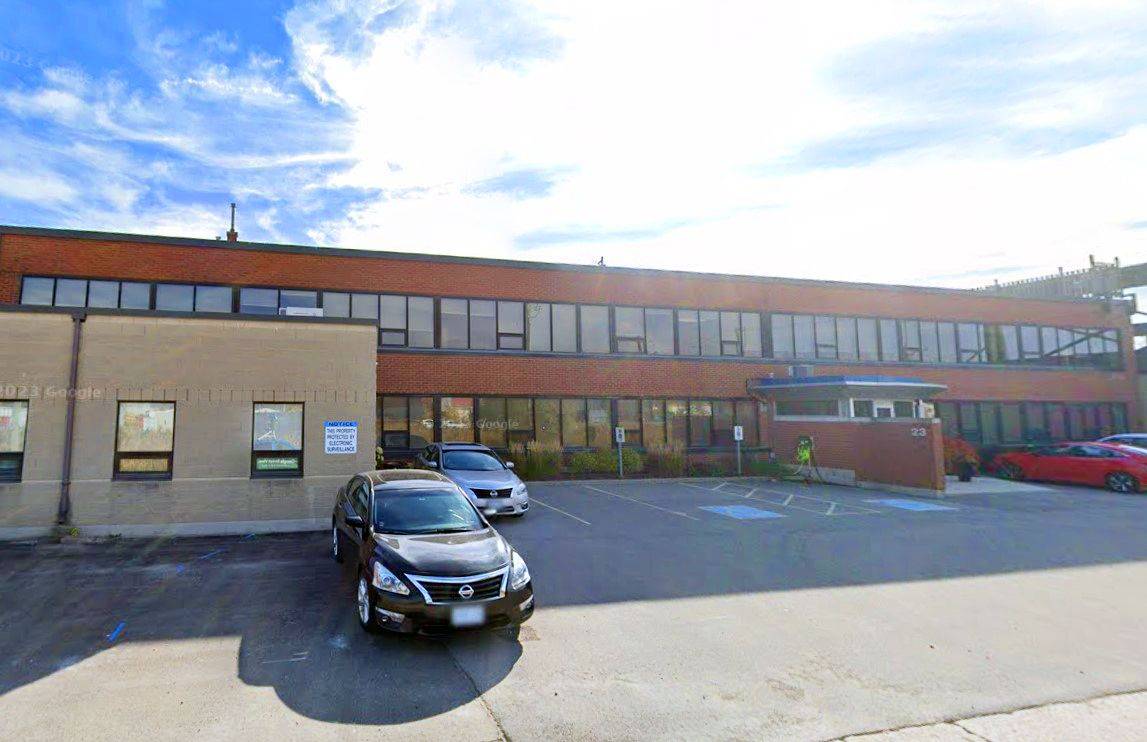 St. Catharines, ON L2P 3J7,23 Smith ST