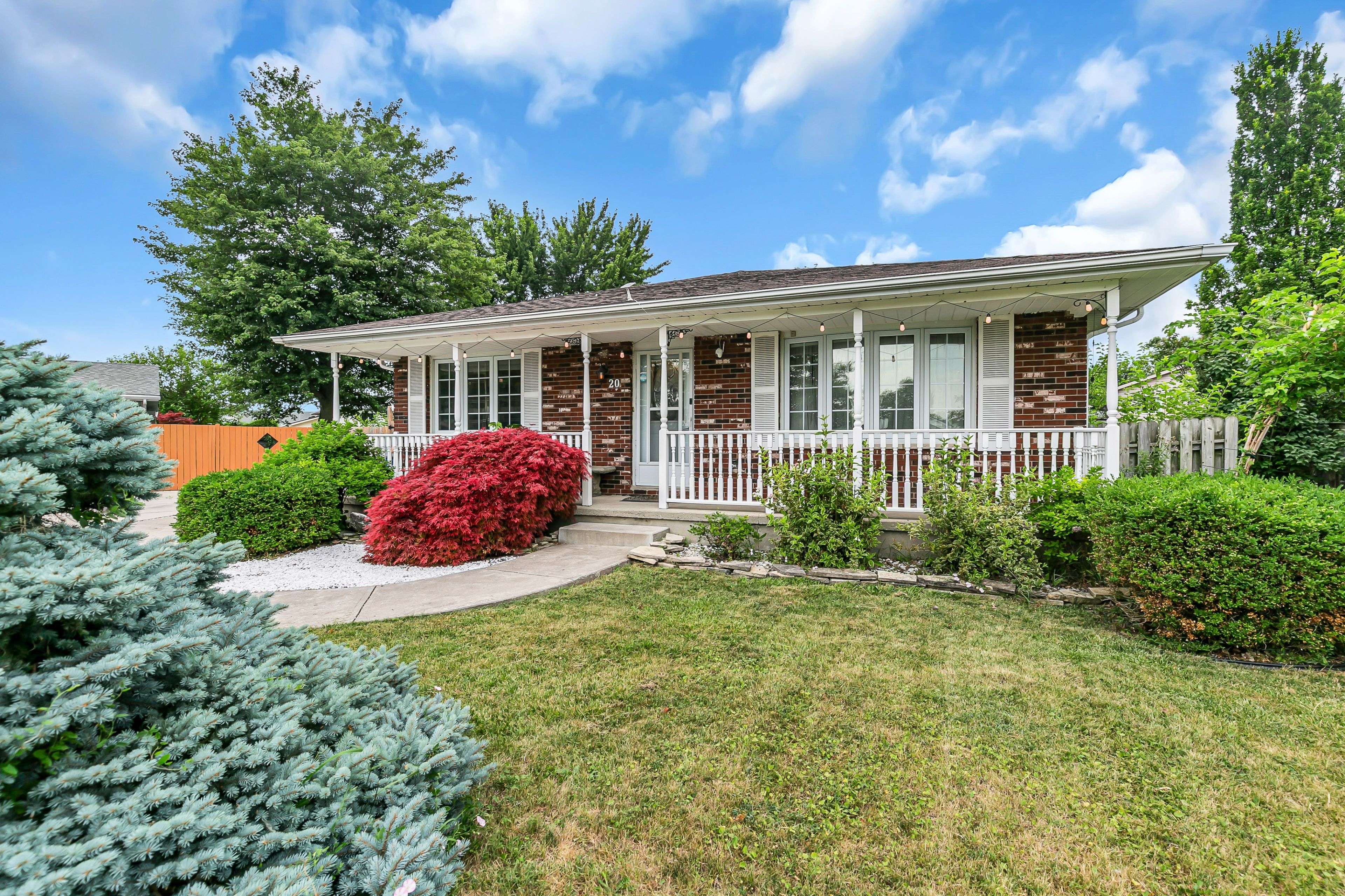 Chatham-kent, ON N0P 2L0,20 Athlone RD