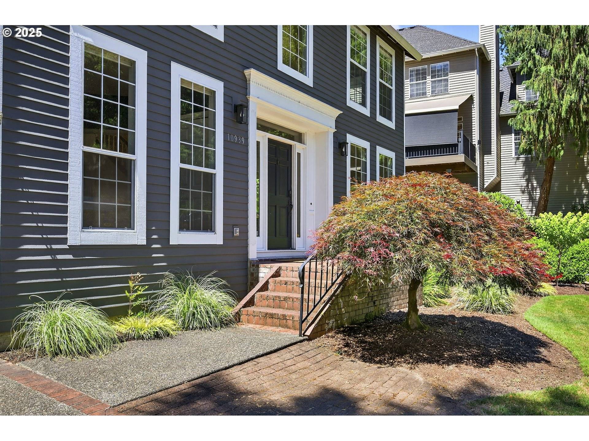 Portland, OR 97219,10939 SW 29TH CT