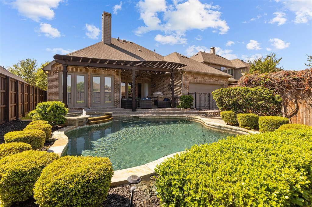 Lewisville, TX 75056,429 S Hampton Court