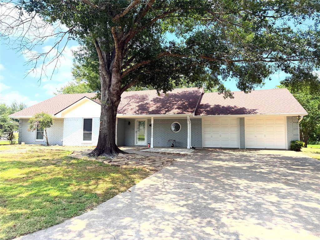 Groesbeck, TX 76642,1111 Joel Street