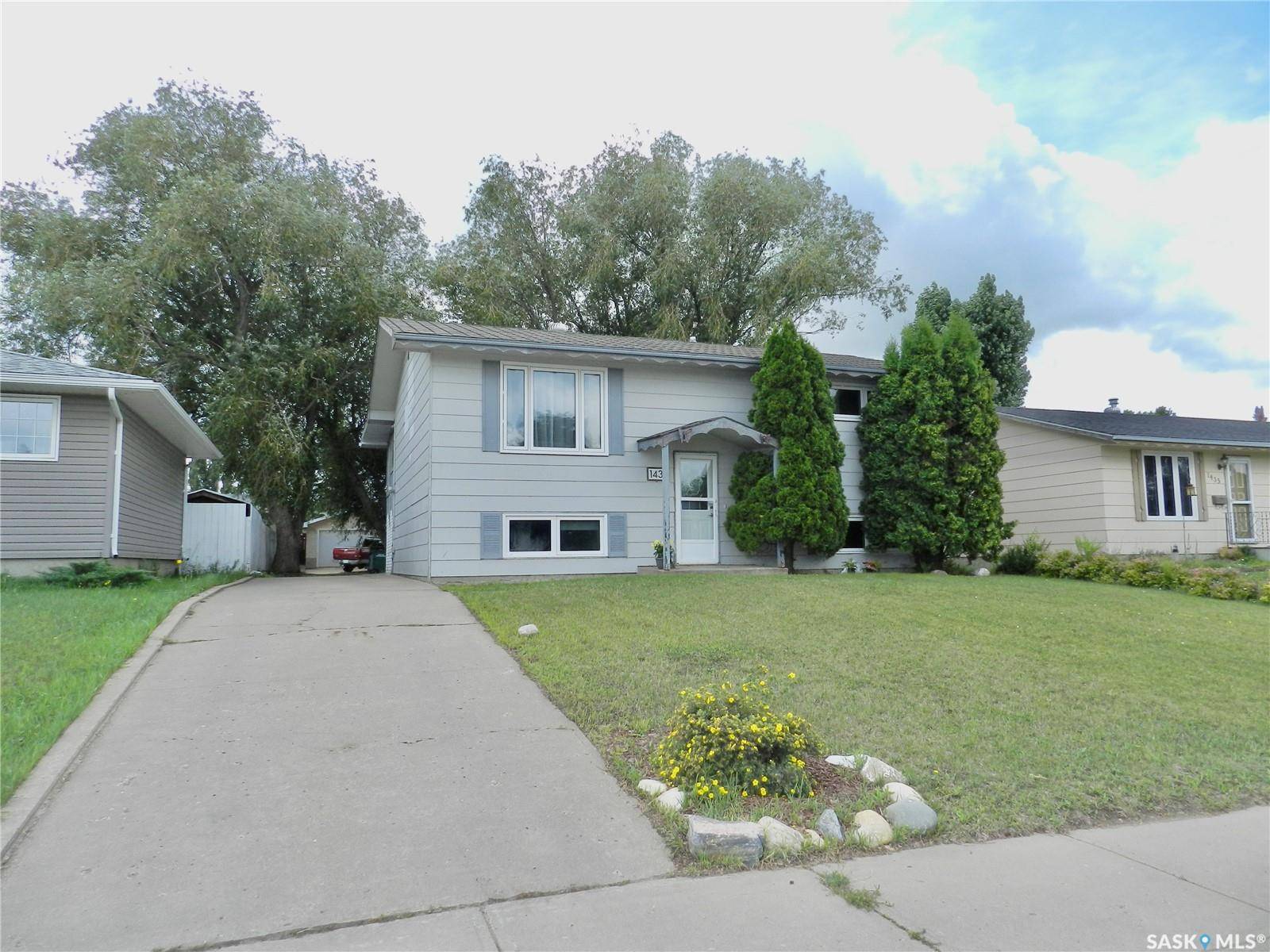 Moose Jaw, SK S6H 6W6,1431 Smith STREET