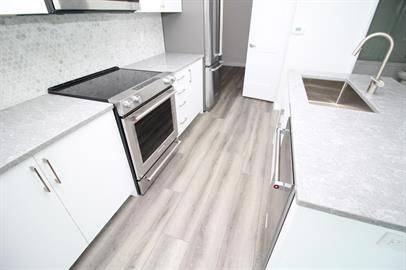 Kitchener, ON N2G 0C9,60 Charles ST W #1102