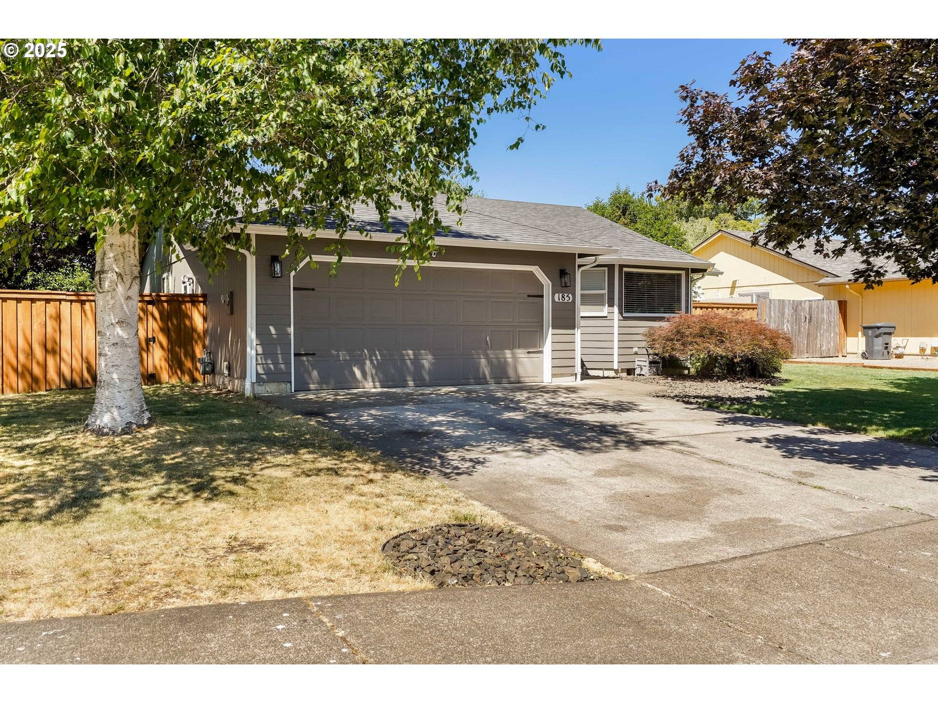 Dallas, OR 97338,185 SW APPLEGATE TRAIL DR