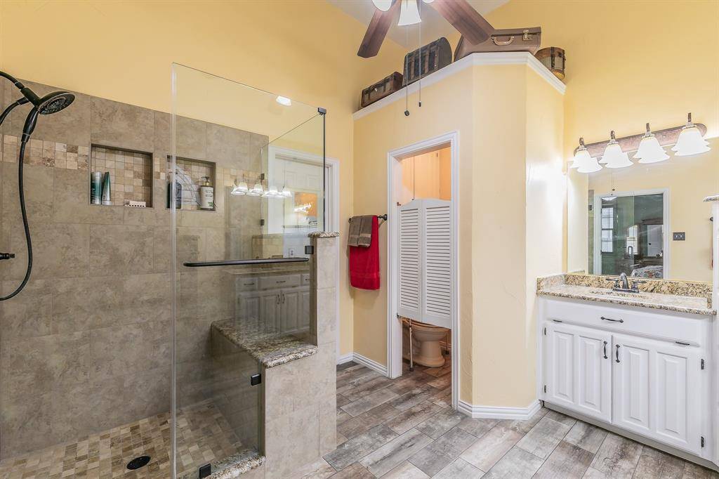 Mansfield, TX 76063,808 Majestic Oaks Court