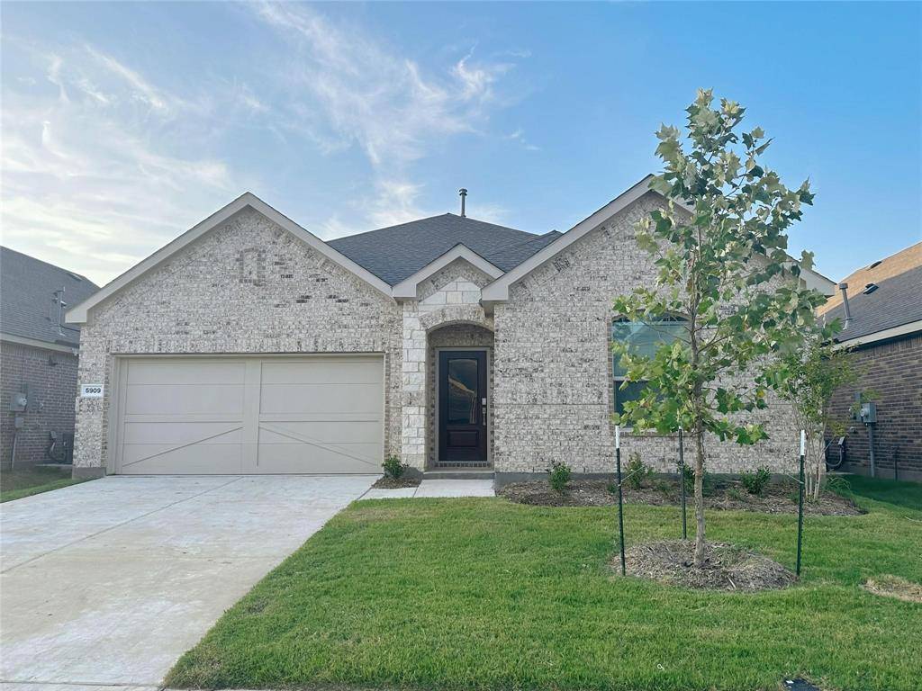 Celina, TX 75009,5909 Rostherne Drive