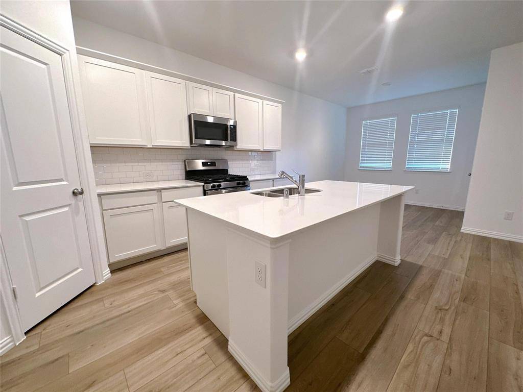 Celina, TX 75009,5909 Rostherne Drive