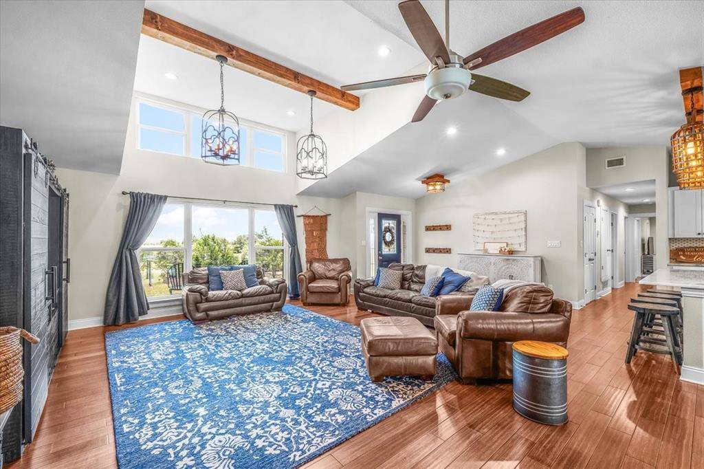 Weatherford, TX 76086,612 W Park Avenue