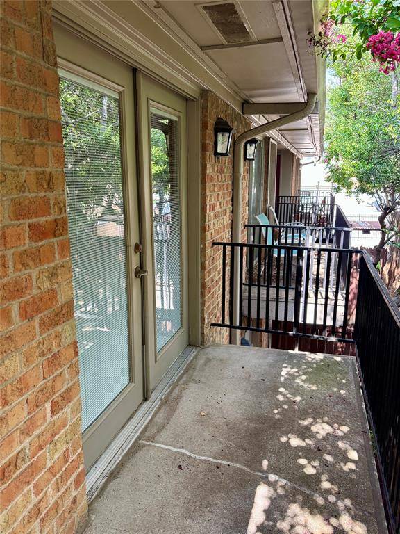 Dallas, TX 75219,4211 Newton Avenue #209