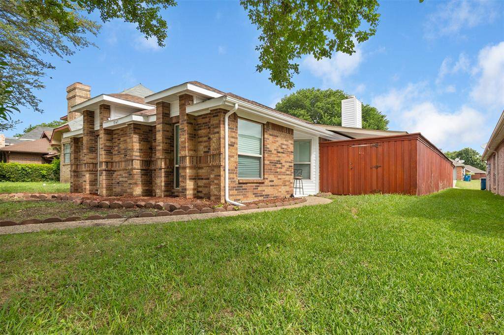 Desoto, TX 75115,1141 Southpointe Drive