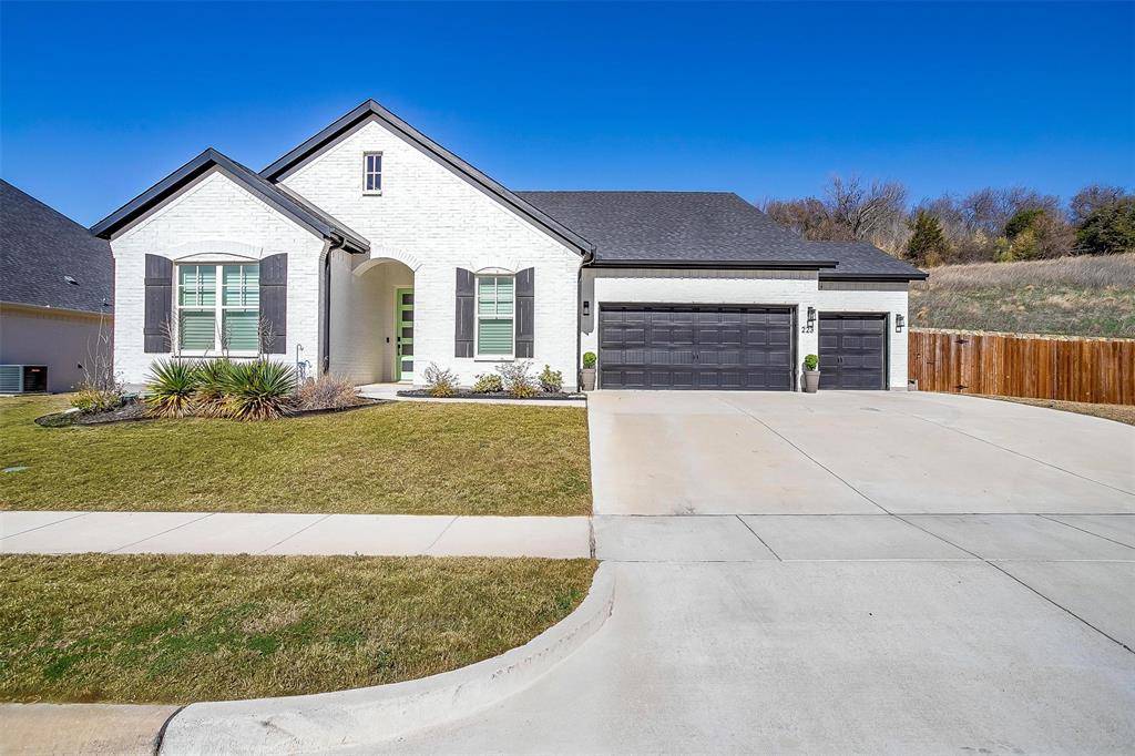 Willow Park, TX 76087,223 E Furlong