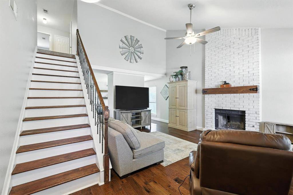 Grapevine, TX 76051,1227 Eaton Lane