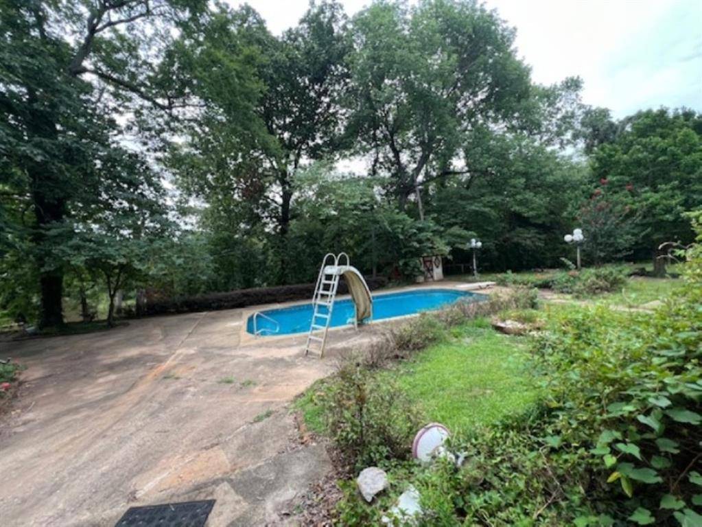 Winona, TX 75792,12251 FM 16 East