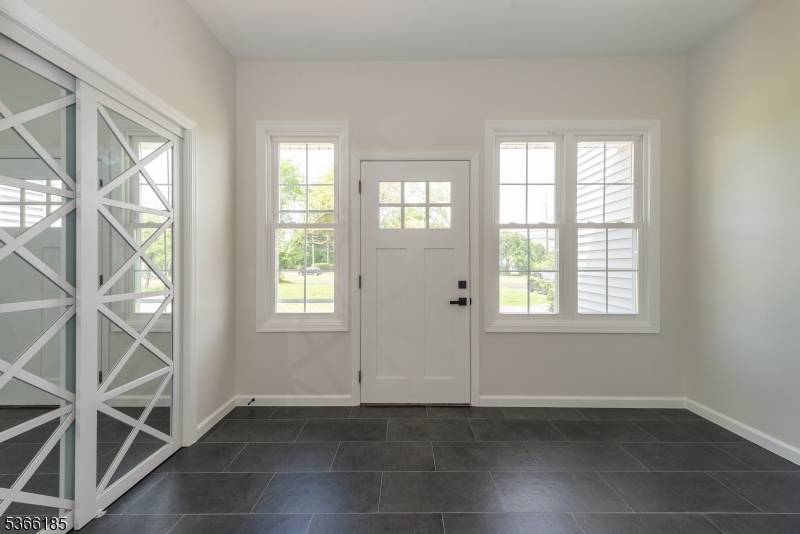 Readington Twp., NJ 08889,3633 Rt22