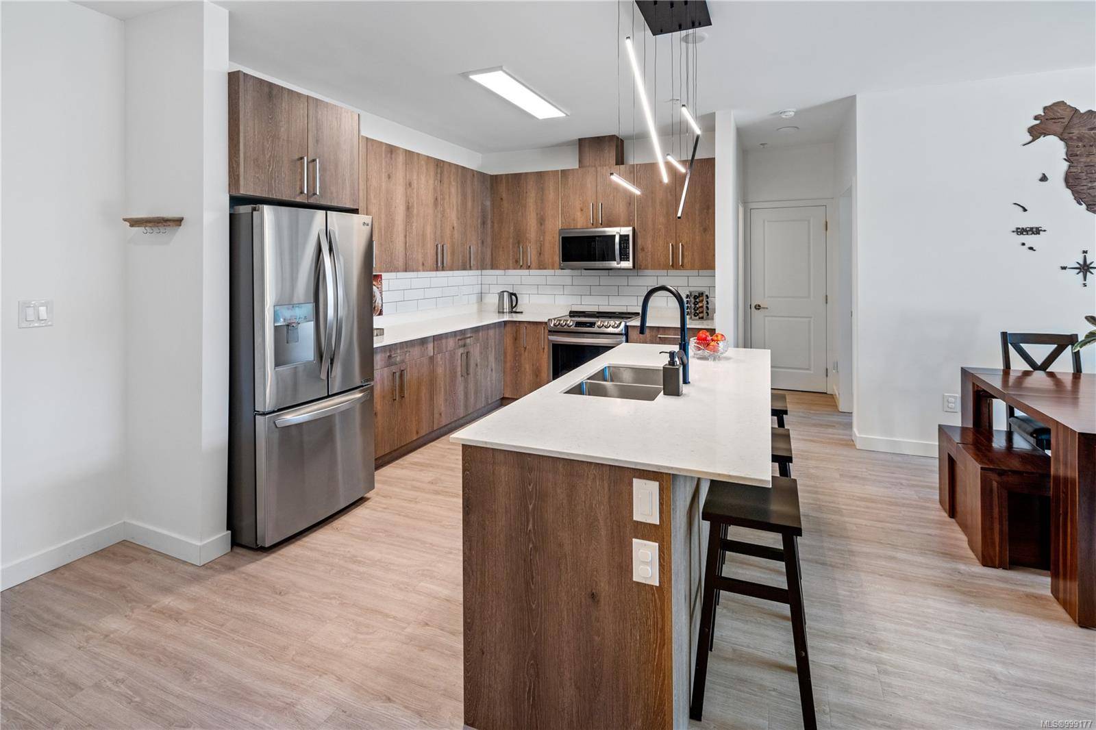 View Royal, BC V9B 0Z1,110 Presley Pl #103