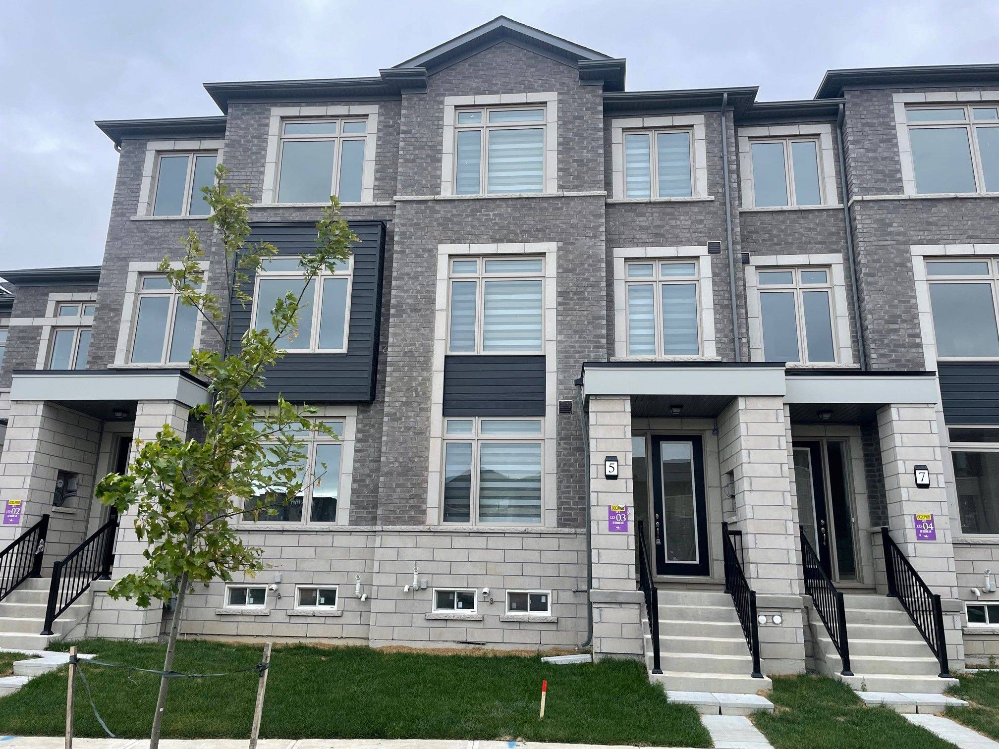 Brampton, ON L4H 3N5,5 Ravenbury ST