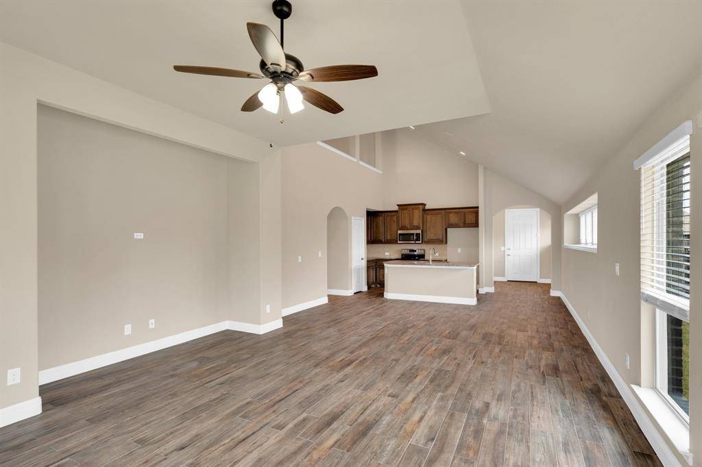 Waxahachie, TX 75165,350 Windsor Street