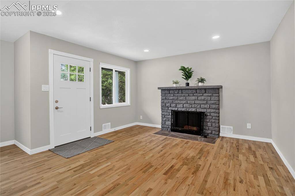 Colorado Springs, CO 80905,1611 Lorraine ST