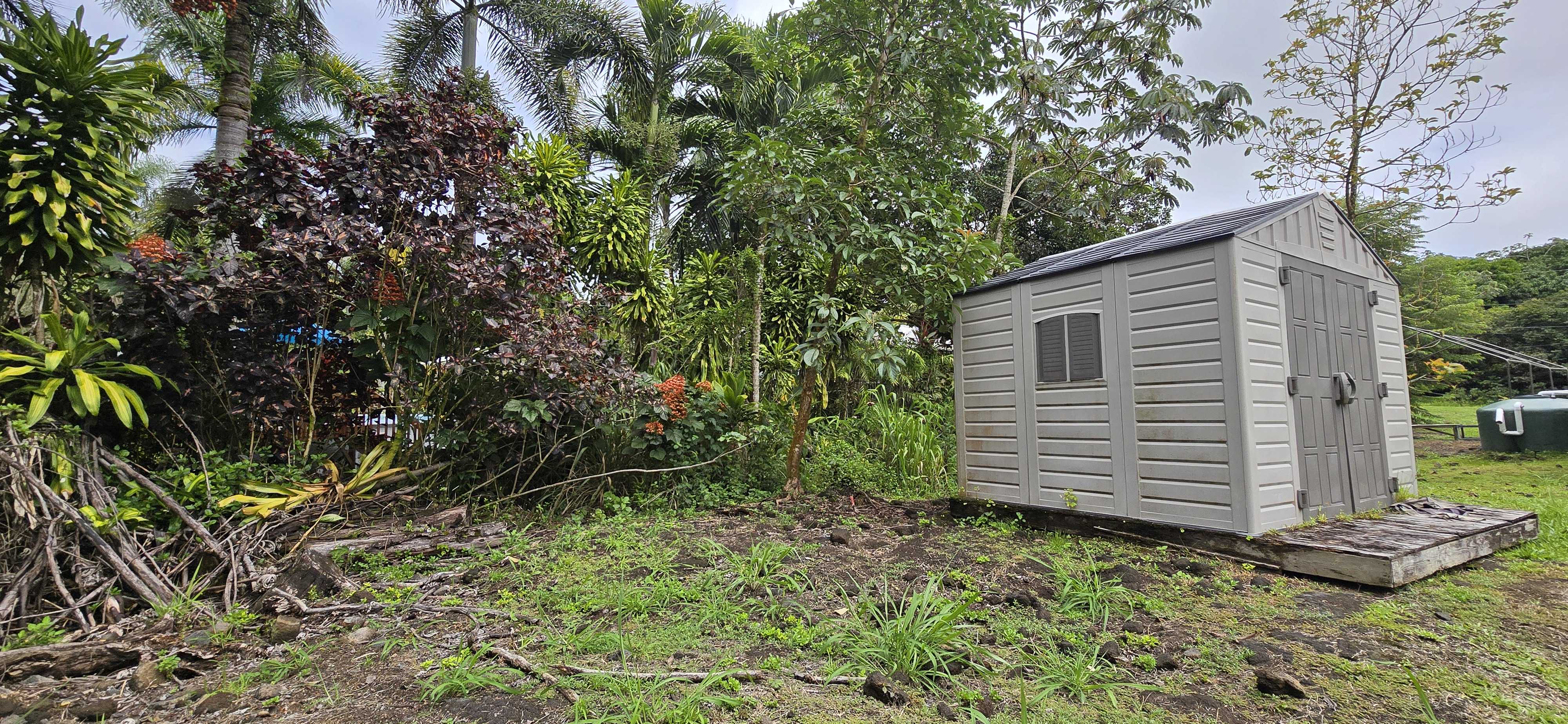 Keaau, HI 96749,15-1943 10TH AVE