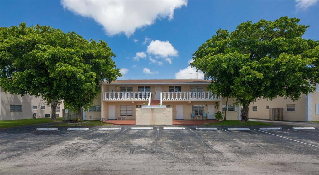 Fort Lauderdale, FL 33311,1033 NW 30th Ct #4