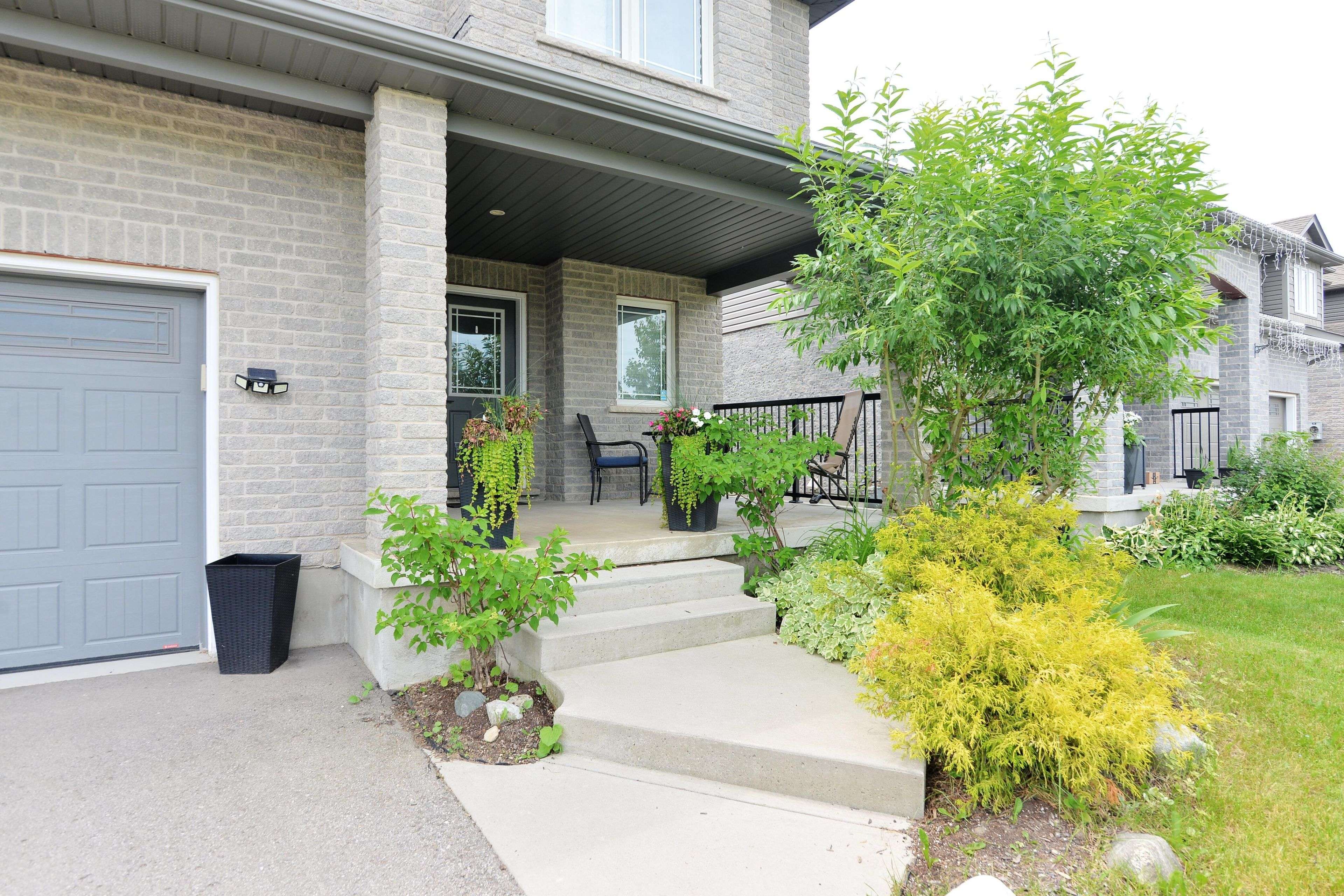 East Luther Grand Valley, ON L9W 6W5,7 Hunt ST